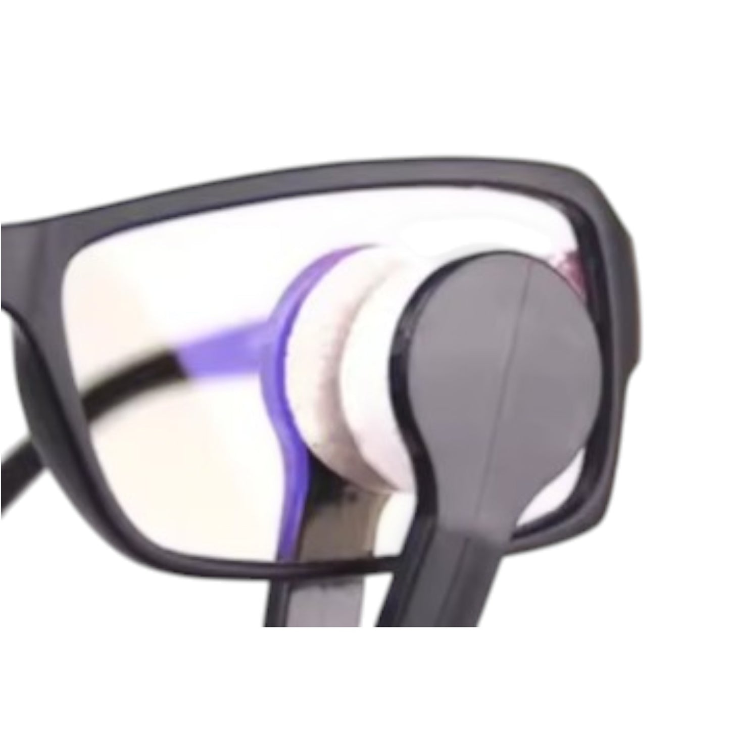 Portable Eyeglass Cleaner